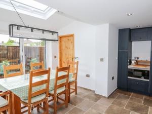 Gallery image of Duck Pond Cottage in Spalding