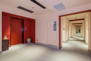Зображення з фотогалереї помешкання PACE HOTEL Suzhou Guanqian Branch у місті Сучжоу