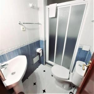 Kúpeľňa v ubytovaní Hostal Kokkola