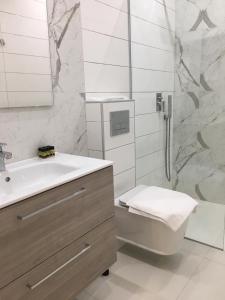 Koupelna v ubytování Onira luxury rooms