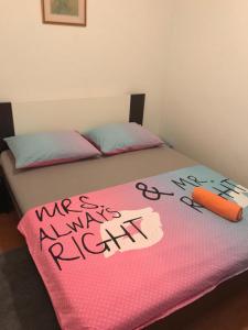Postel nebo postele na pokoji v ubytování Apartment Luna