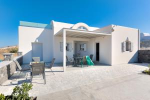 Balkón nebo terasa v ubytování Crystal Villas Santorini