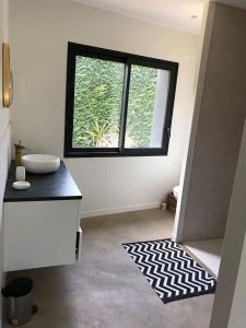 Ванная комната в Guesthouse proche bordeaux