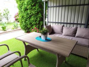 Posedenie v ubytovaní Silver Apartman