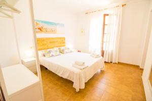 Кровать или кровати в номере Beautiful private villa on the sea