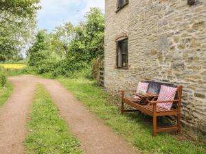 Gallery image of Cottage on the Common in Westbury on Severn