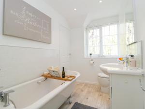 Et badeværelse på Duck Cottage + 36 billeder