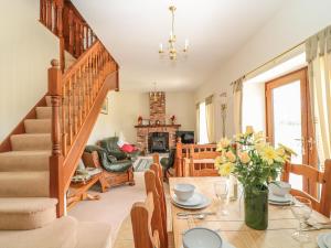 Ruang duduk di Woodside Barns