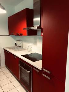 A kitchen or kitchenette at Gîtes de Pouzelande