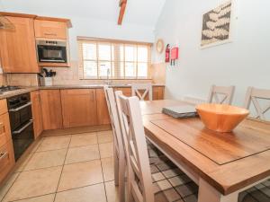 Køkken eller tekøkken på Nursery Cottage