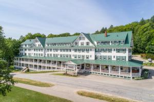 Gallery image of Eagle Mountain House and Golf Club in Jackson