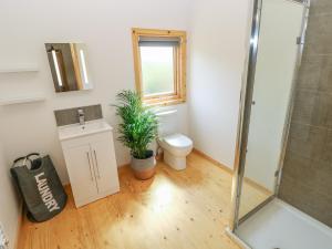 Ένα μπάνιο στο Willow Lodge +15 φωτογραφίες
