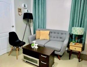 Posezení v ubytování Super Cute Hampton Suites
