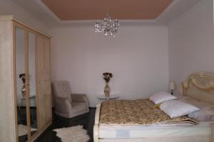 Postel nebo postele na pokoji v ubytování The Lakehouse Villa Neusiedl am See Wienerstraße 8