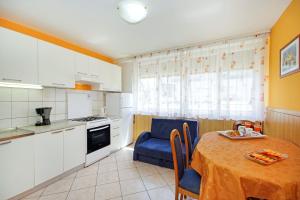 Gallery image of Apartments Mise in Makarska