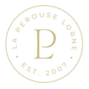 תעודה, פרס, שלט או מסמך אחר המוצג ב-La Perouse Lorne