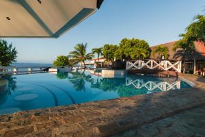 Bazén v ubytování Cliffside Resort nebo v jeho okolí