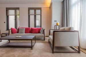 Posezení v ubytování Joya Shanghai Xujiahui Hotel