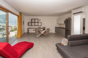 Kuchyňa alebo kuchynka v ubytovaní Exclusive Suites Riva