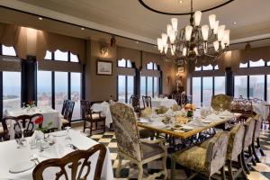 Khu vực ghế ngồi tại Hawthorn Suites by Wyndham Al Khobar +51 ảnh