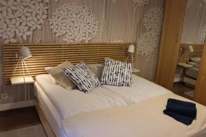 Posteľ alebo postele v izbe v ubytovaní Apartament Kolorowy pod Śnieżką