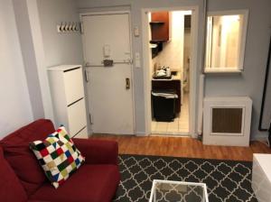 Comfortable 1 Bedroom Gem in Chinatown Lil Italy