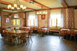 Restoranas ar kita vieta pavalgyti apgyvendinimo įstaigoje Genussgasthof Willenshofer