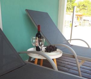 Fotografie z fotogalerie ubytování Two Roses Mobile Home v destinaci Jezera