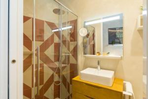 A bathroom at Duomo Deluxe Room