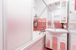 Ванна кімната в Apartment Sverdlova 19