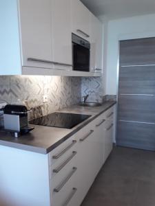 Dapur atau dapur kecil di Cannes design vue mer