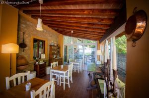 La Locanda del Barbagianni tesisinde bir restoran veya yemek mekanı