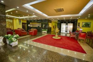 
The lobby or reception area at Kayhanbey Hotel
