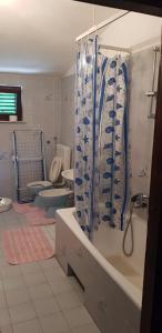 Kúpeľňa v ubytovaní Apartman Tašler