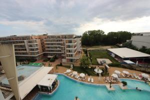 The swimming pool at or close to Menada Grand Kamelia Apartments