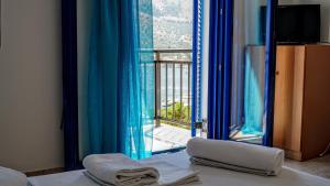 Fotografie z fotogalerie ubytování Irene Double Apartment Anoi v destinaci Symi + 30 fotografií