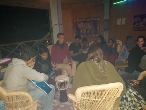 Επισκέπτες που μένουν στο Sunface Homestay