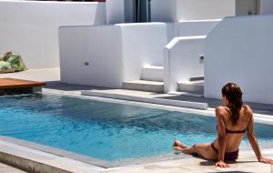 The swimming pool at or close to Quartano Luxury Cycladic Residence, Adults Only (13+)