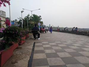 Majutusasutuse Cozy Furnished Apartment One Block From The Ocean külastajad