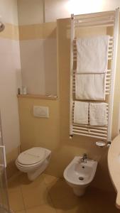 A bathroom at Casal Sant'Elena