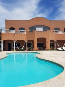 Πισίνα στο ή κοντά στο Las Victorias Apart Hotel