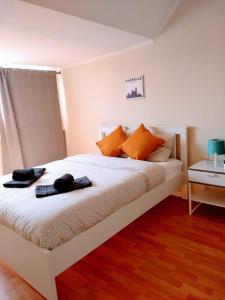 Postel nebo postele na pokoji v ubytování Lisboa Tejo in Cacilhas - New Apartment