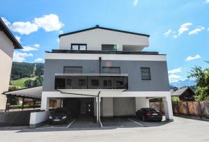 Budova, v ktorej sa apartmán nachádza