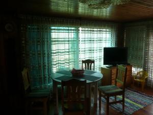 Gallery image of Kuke Holiday Home in Muratsi