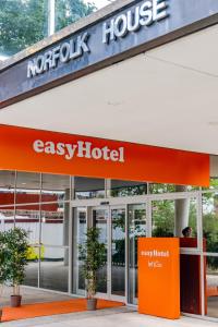 Galeriebild der Unterkunft easyHotel Milton Keynes in Milton Keynes