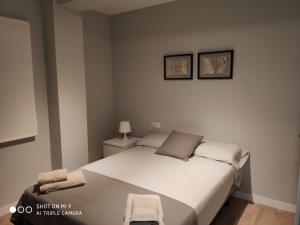 Zdjęcie z galerii obiektu Apartamento moderno en pleno centro de Castellón. w mieście Castellón de la Plana
