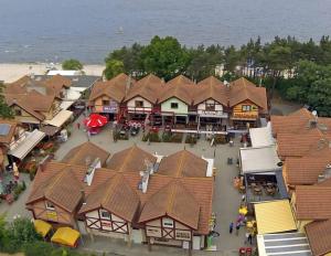 an overhead view of a town with houses at Siódme Niebo-komfortowe pokoje nad samym morzem in Stegna