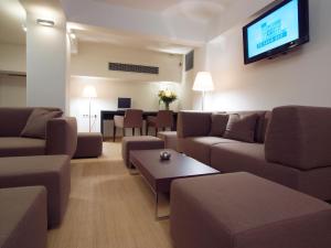 Posezení v ubytování El Greco Hotel