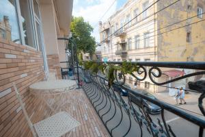 Ein Balkon oder eine Terrasse in der Unterkunft Wine Hostel