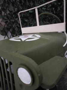 a close up of a green table with at Casas do Durão-Memories House in Lajeosa